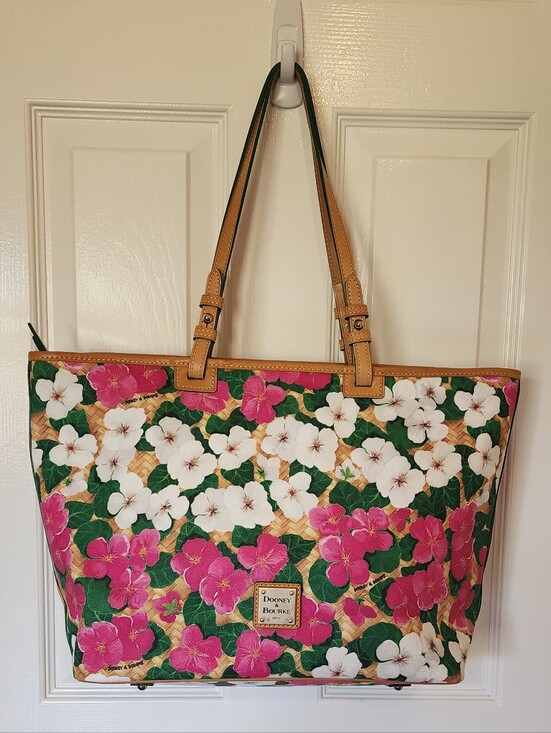 Dooney & Bourke Handbags - DOONEY & BOURKE NEW Coated Cotton Pansy Shopper Tan Leather Straps